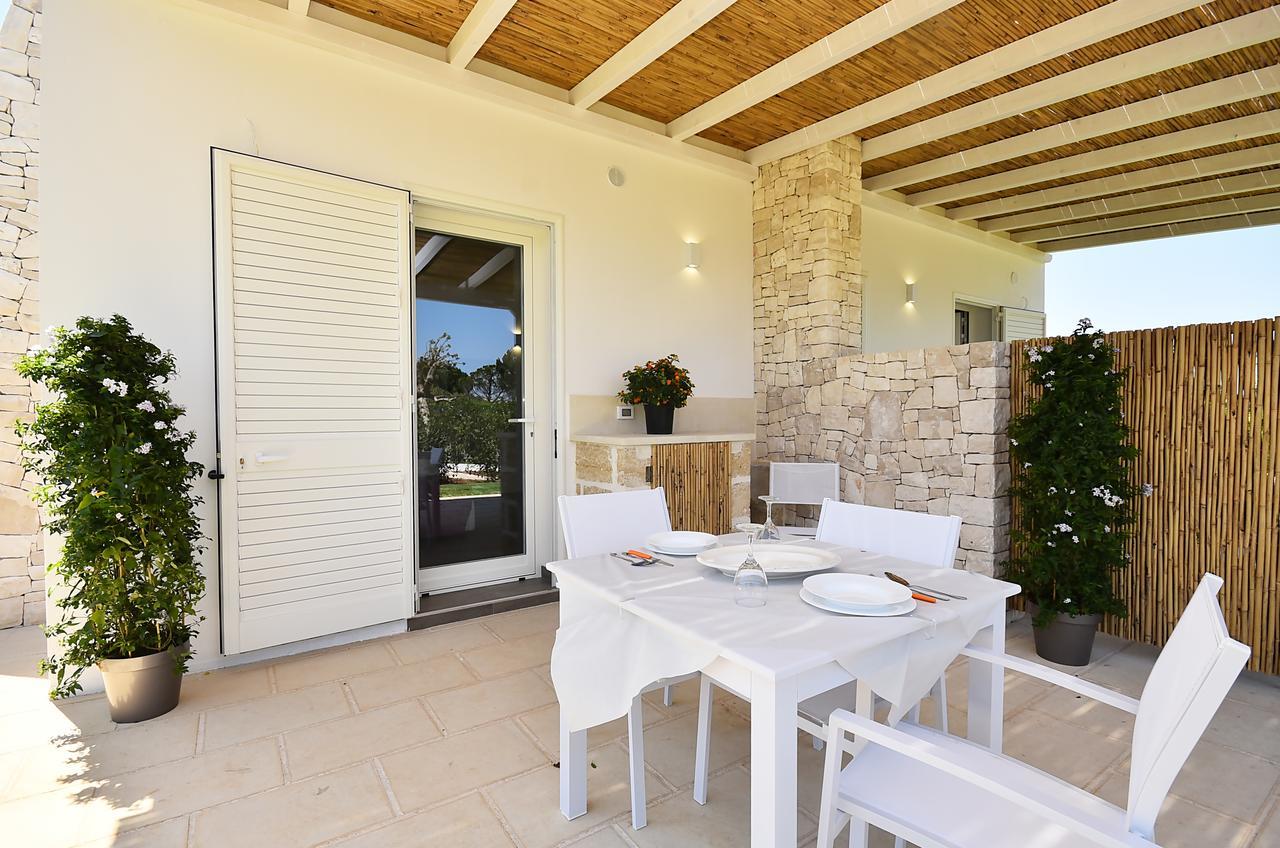 Borgo Fiorito Relais Bed & Breakfast Parabita Eksteriør bilde